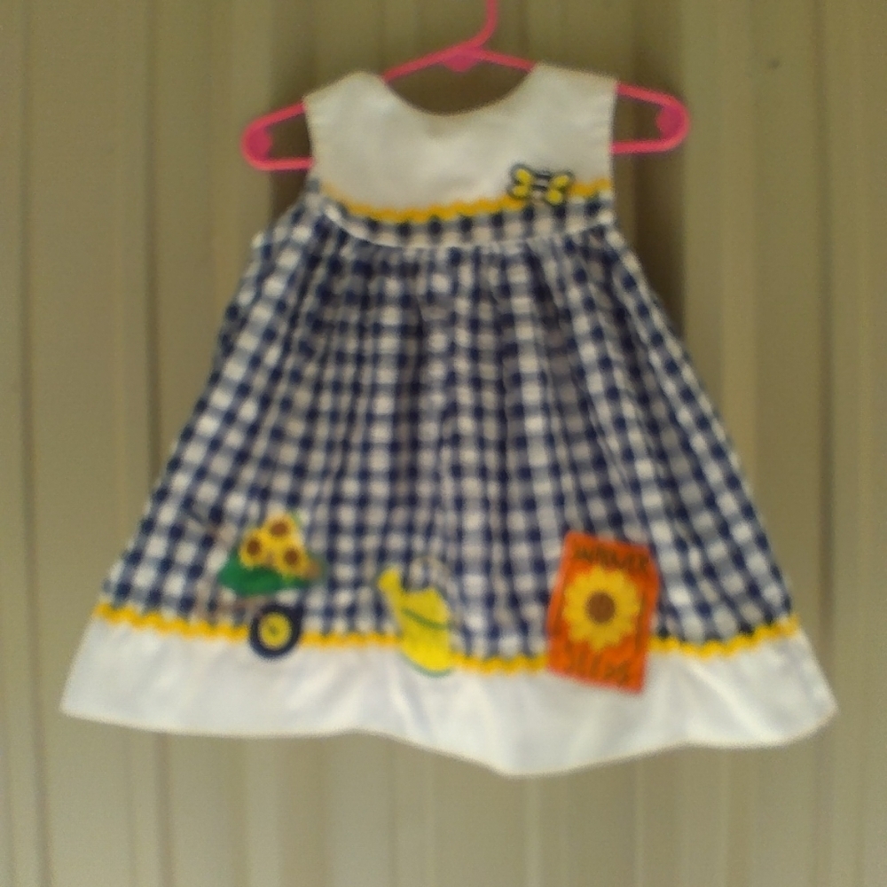 Vintage Seersucker Blue & White Sleeveless Toddler Girls Dress 2T or 3T Bees Bee